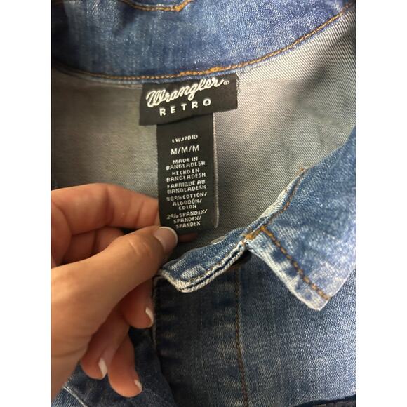 Wrangler Retro Denim Jacket - Size M - Vintage Western Style - Picture 2 of 4